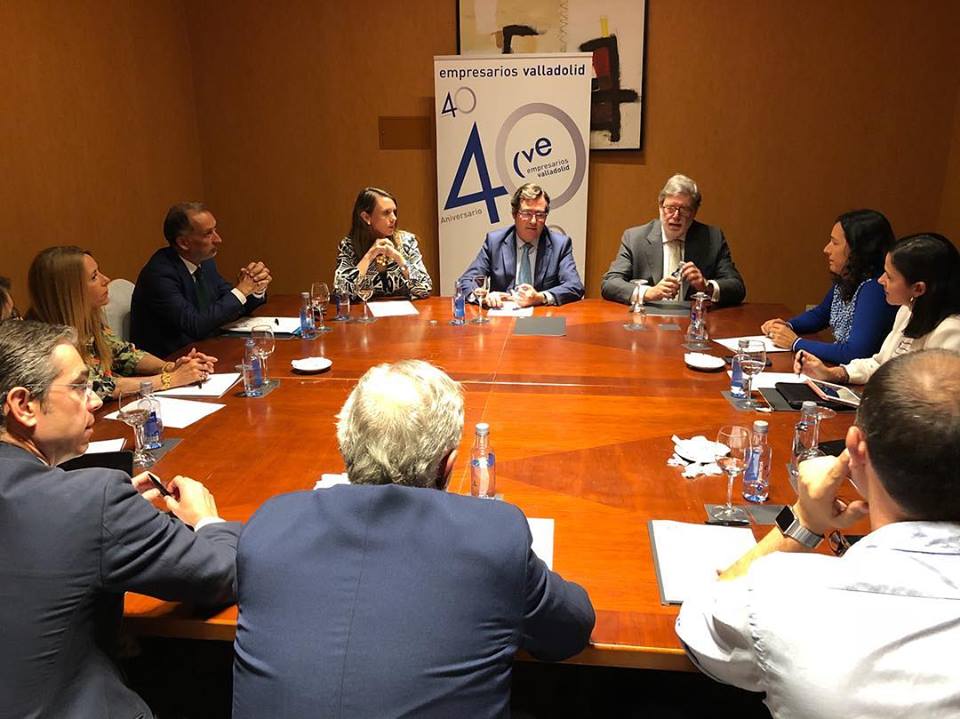 El Comité Ejecutivo de CVE mantiene un encuentro con el Presidente de cepyme y candidato a la presidencia de ceoe