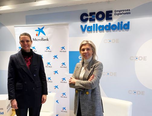 firma acuerdo CEOE Valladolid MicroBank