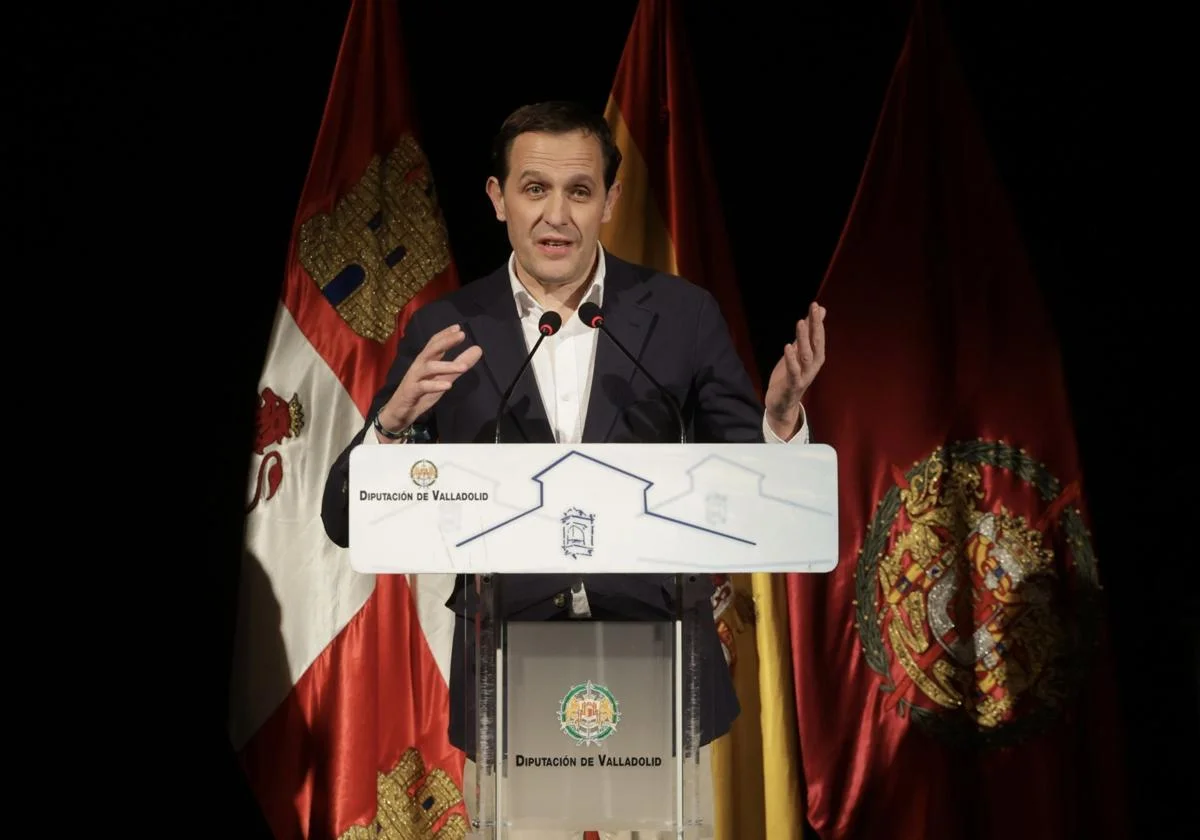 Conrado Íscar, presidente de la Diputación, durante la clausura de los actos del Día Internacional de la Mujer. Carlos Espeso